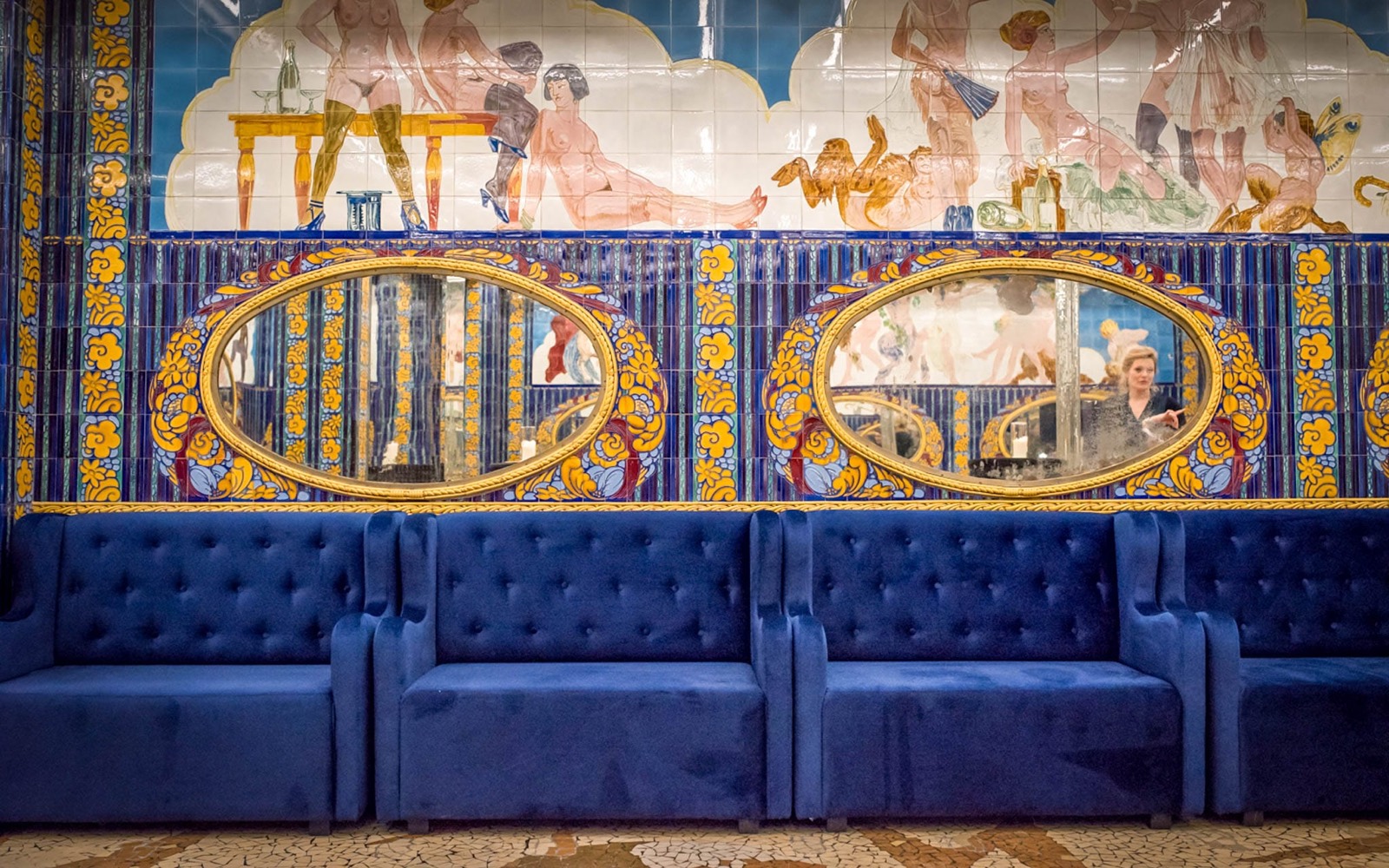 Chez Ces Demoiselles, Paris 2e